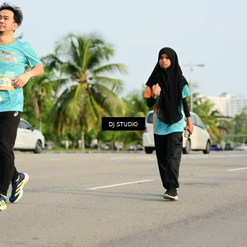 Runner Photo 8354300