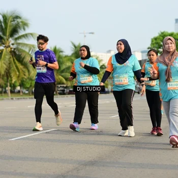 Runner Photo 8354326