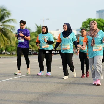Runner Photo 8354327