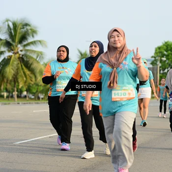 Runner Photo 8354332