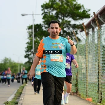 Runner Photo 8354351
