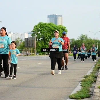 Runner Photo 8354357