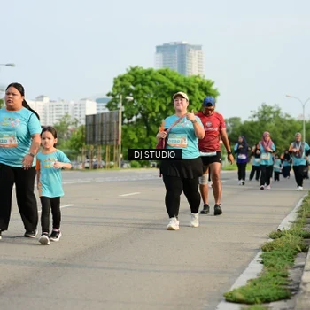 Runner Photo 8354359