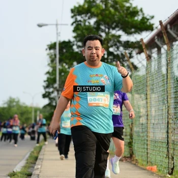 Runner Photo 8354362