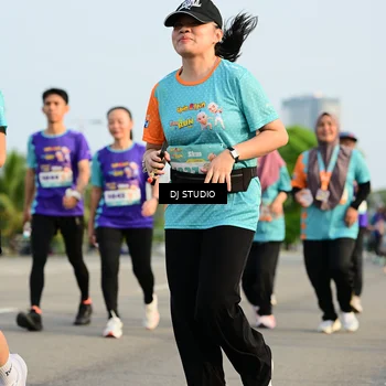 Runner Photo 8354401