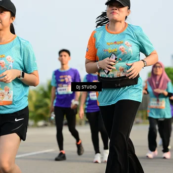 Runner Photo 8354410