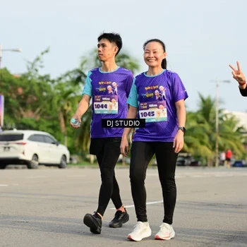 Runner Photo 8354417