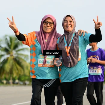 Runner Photo 8354425