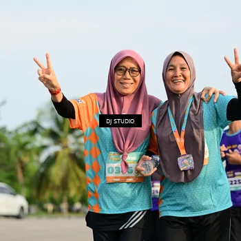 Runner Photo 8354429