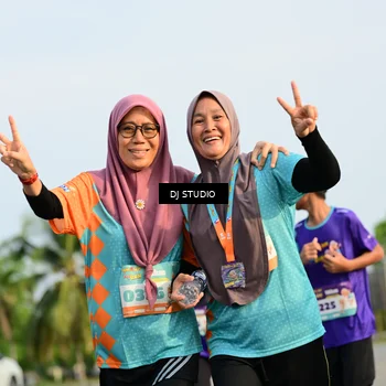 Runner Photo 8354434