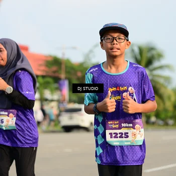 Runner Photo 8354441