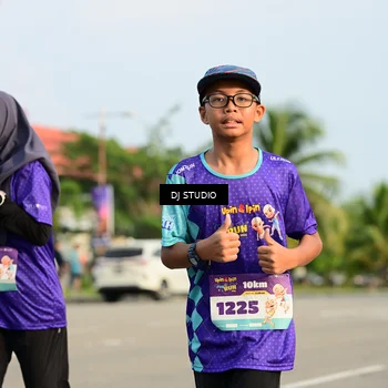 Runner Photo 8354442