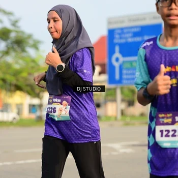 Runner Photo 8354447