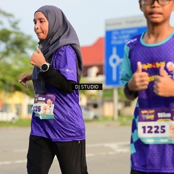 Runner Photo 8354448