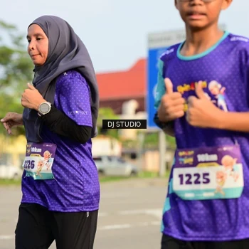 Runner Photo 8354449