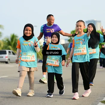 Runner Photo 8354459