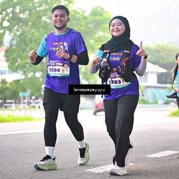 Runner Photo 8354465