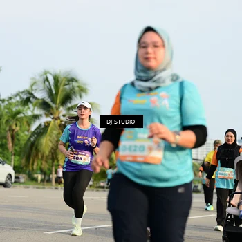 Runner Photo 8354485