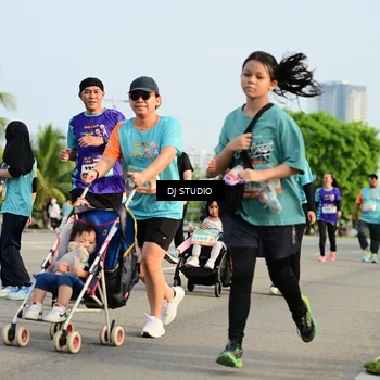 Runner Photo 8354529