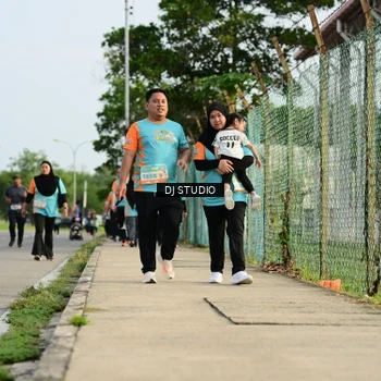 Runner Photo 8354591