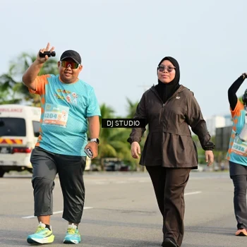 Runner Photo 8354599