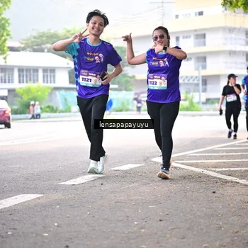 Runner Photo 8354600