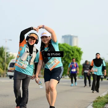 Runner Photo 8354616