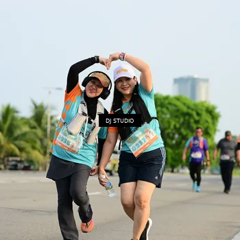 Runner Photo 8354619