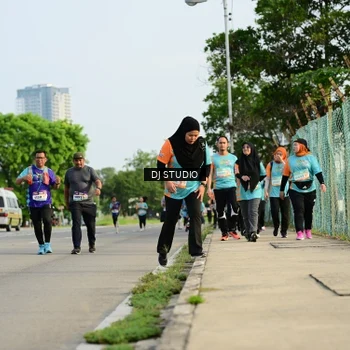 Runner Photo 8354627