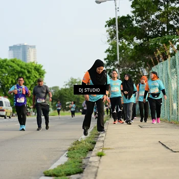 Runner Photo 8354628