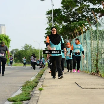 Runner Photo 8354632