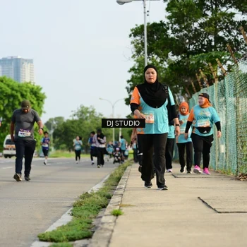 Runner Photo 8354637
