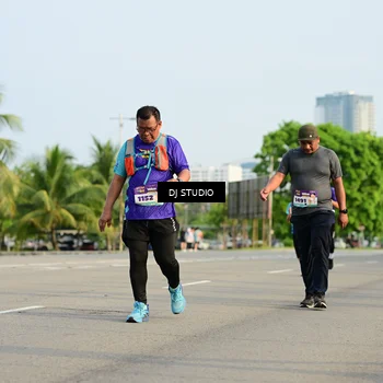 Runner Photo 8354646