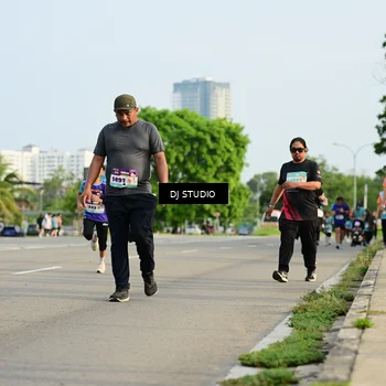 Runner Photo 8354652