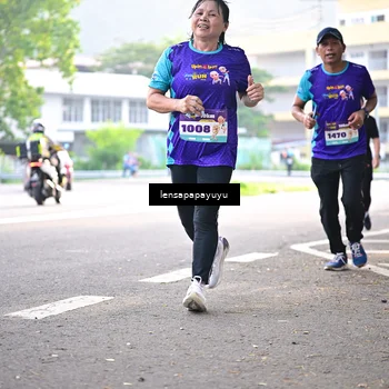 Runner Photo 8354682