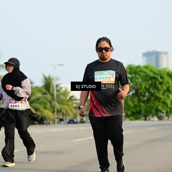 Runner Photo 8354685