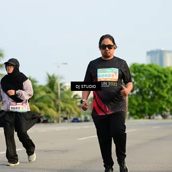 Runner Photo 8354686