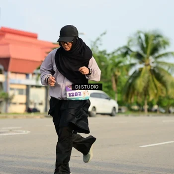 Runner Photo 8354697