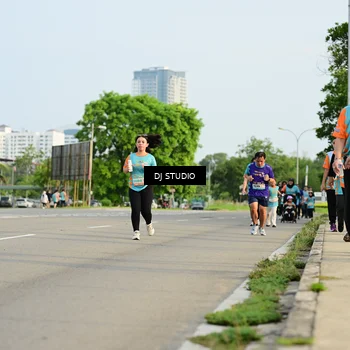 Runner Photo 8354702