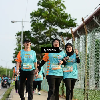 Runner Photo 8354713
