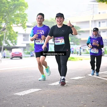 Runner Photo 8354746