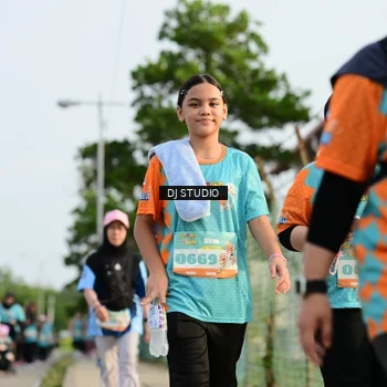 Runner Photo 8354777