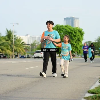 Runner Photo 8354787