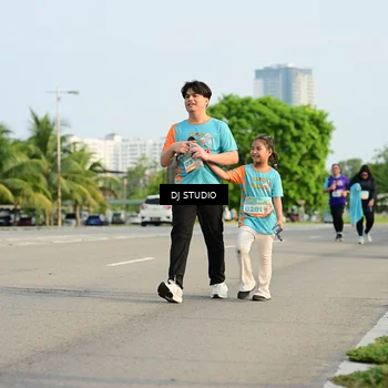 Runner Photo 8354790