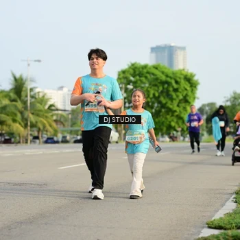 Runner Photo 8354793