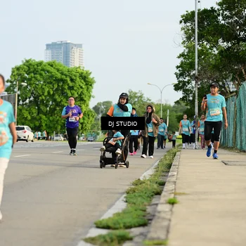 Runner Photo 8354805