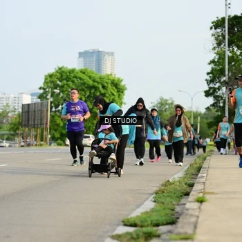 Runner Photo 8354810