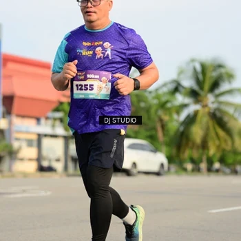 Runner Photo 8354817