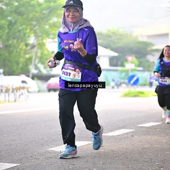 Runner Photo 8354839