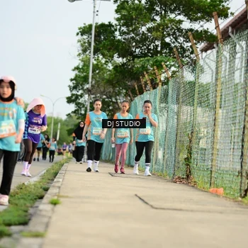 Runner Photo 8354854